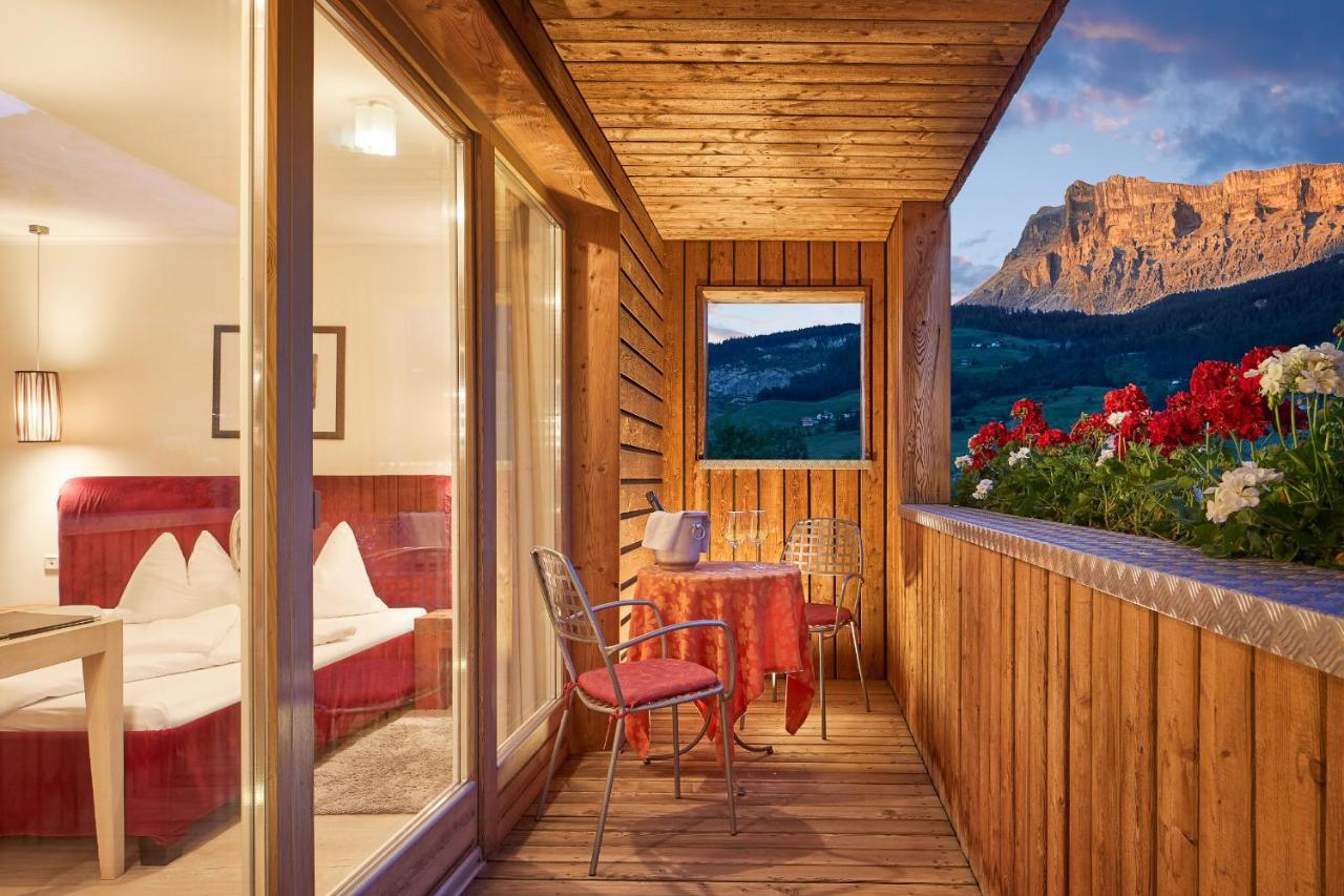 Dolomit Boutique Hotel La Villa  Εξωτερικό φωτογραφία